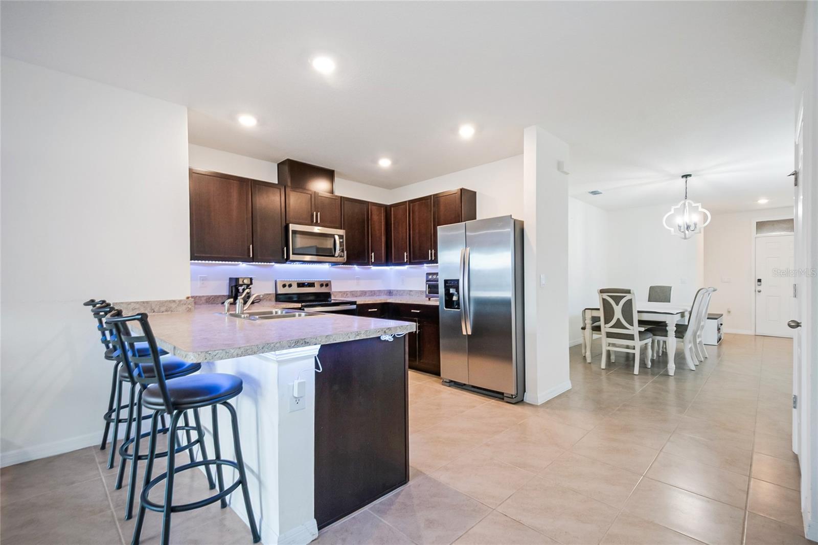 Image 19 of 37 For 1774 Walnut Creek Drive