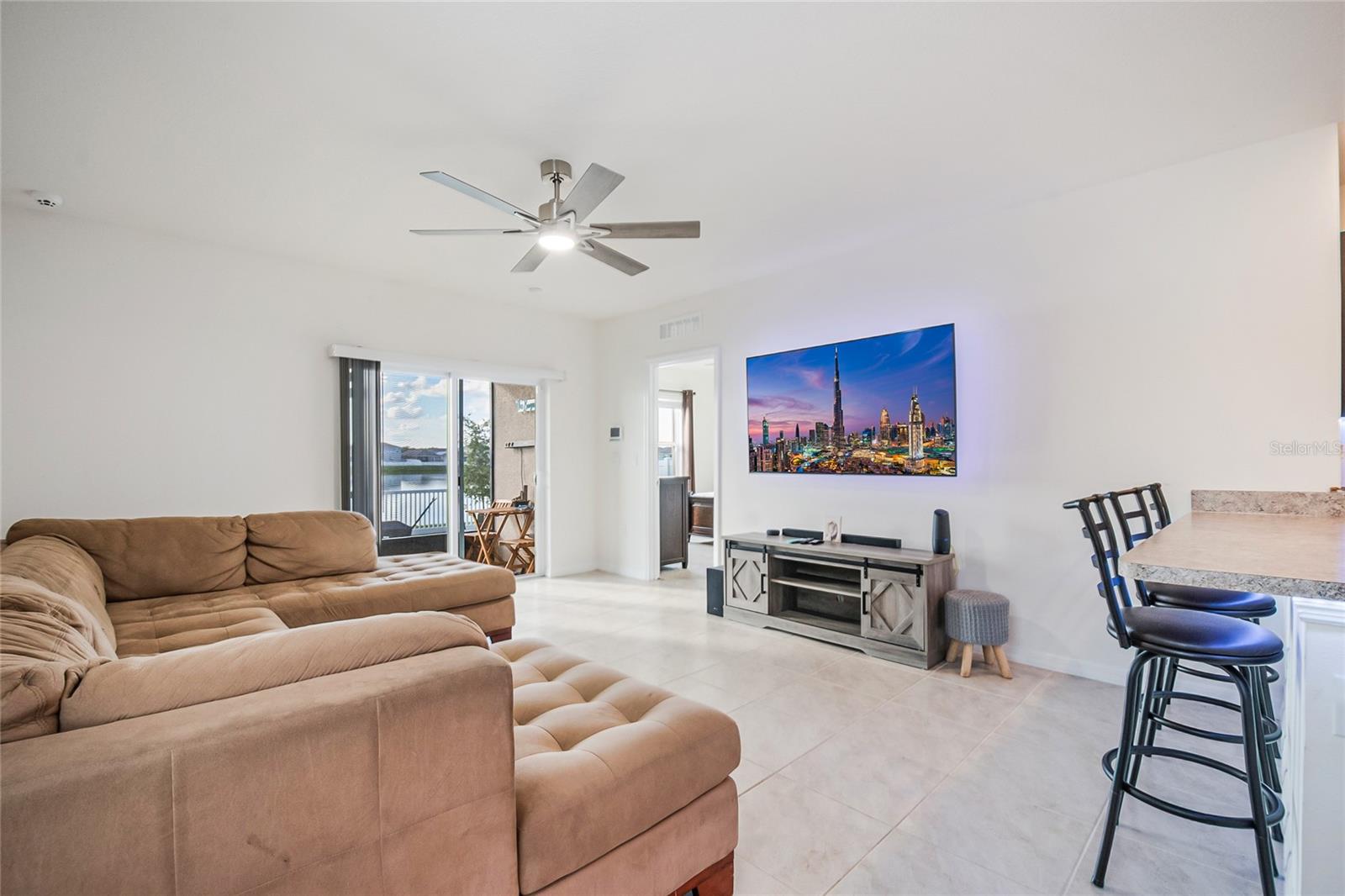 Image 20 of 37 For 1774 Walnut Creek Drive