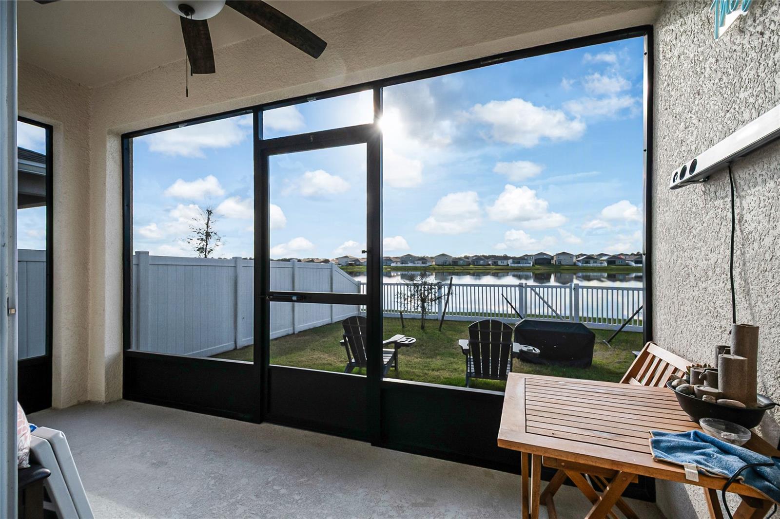 Image 26 of 37 For 1774 Walnut Creek Drive