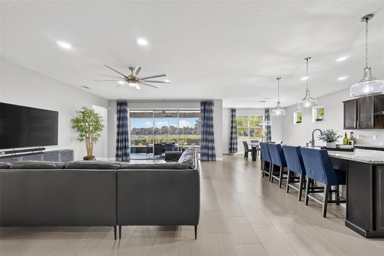 Image 11 of 100 For 2725 Matera Dr