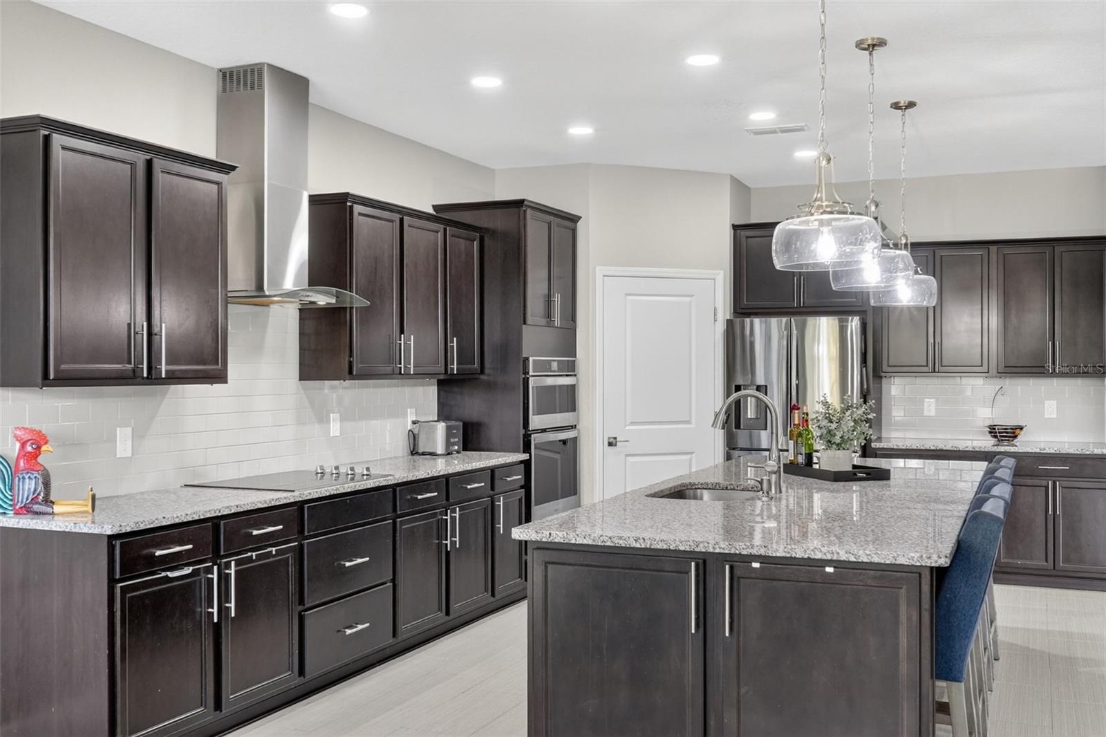 Image 26 of 100 For 2725 Matera Dr