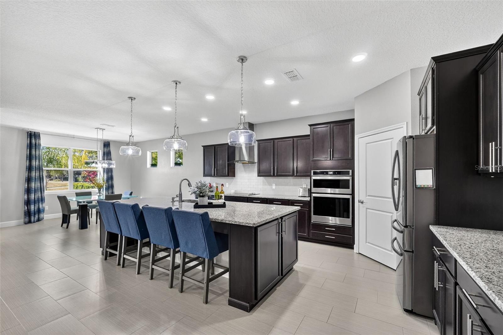 Image 28 of 100 For 2725 Matera Dr