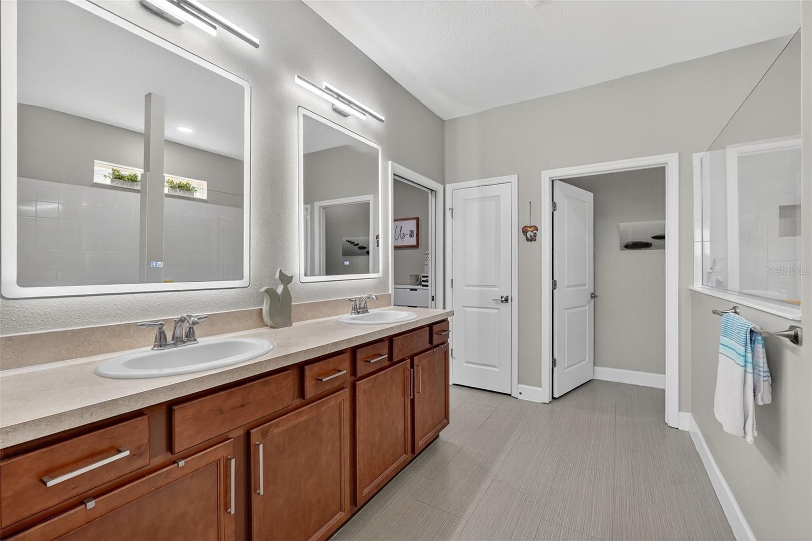 Image 48 of 100 For 2725 Matera Dr