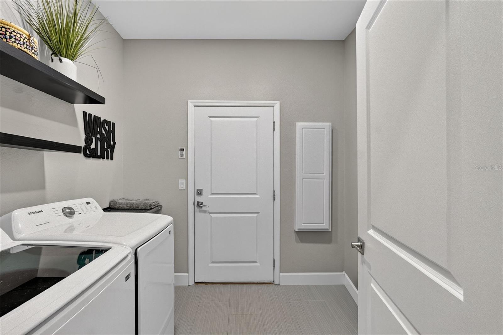 Image 71 of 100 For 2725 Matera Dr