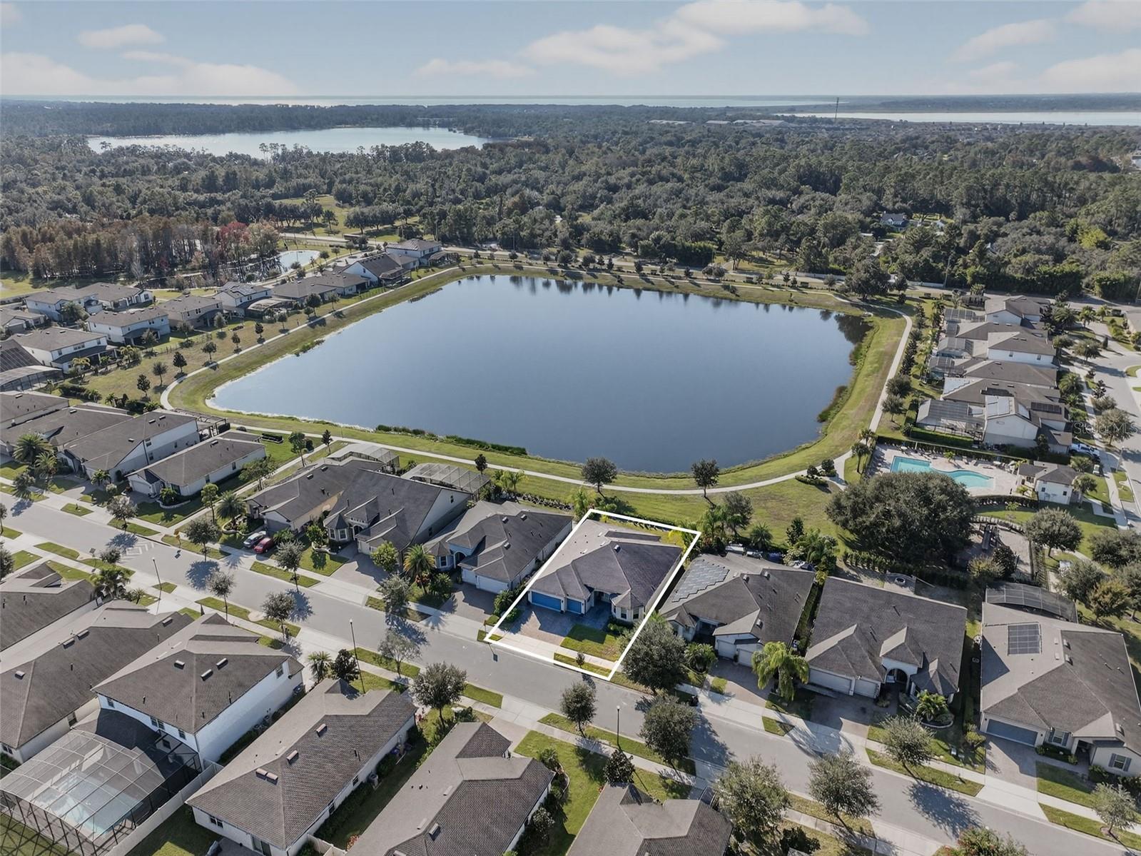 Image 95 of 100 For 2725 Matera Dr