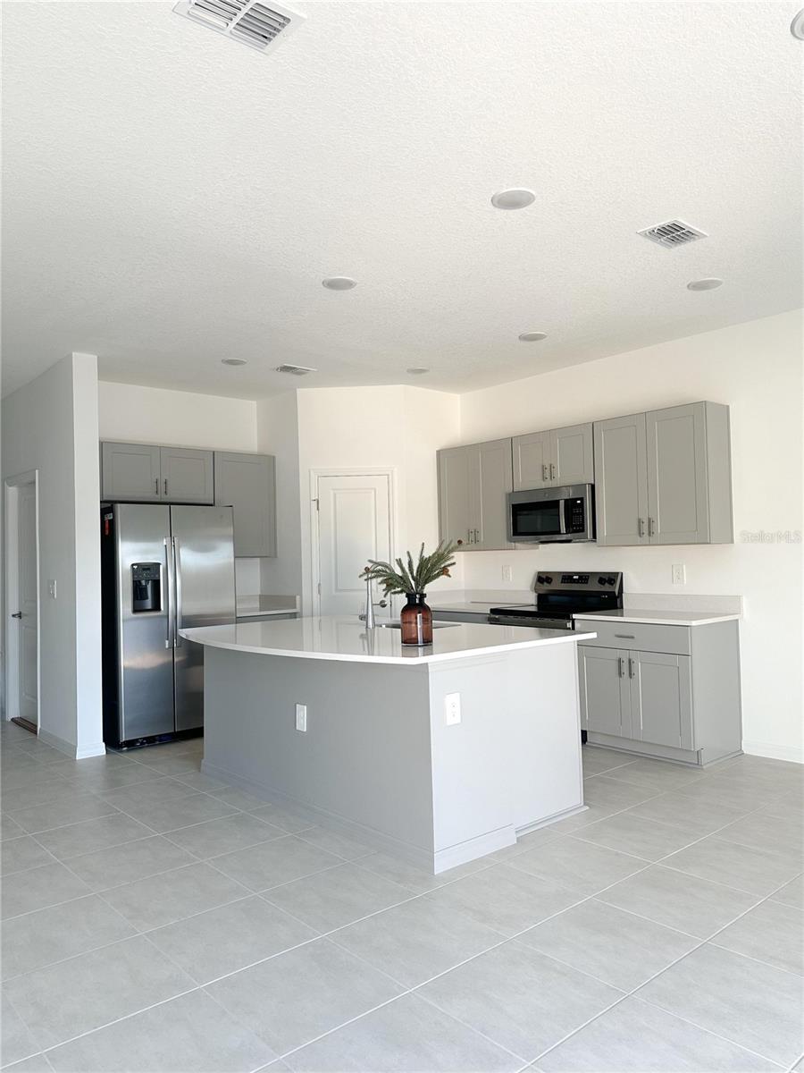 Image 4 of 14 For 3730 Sepia Street