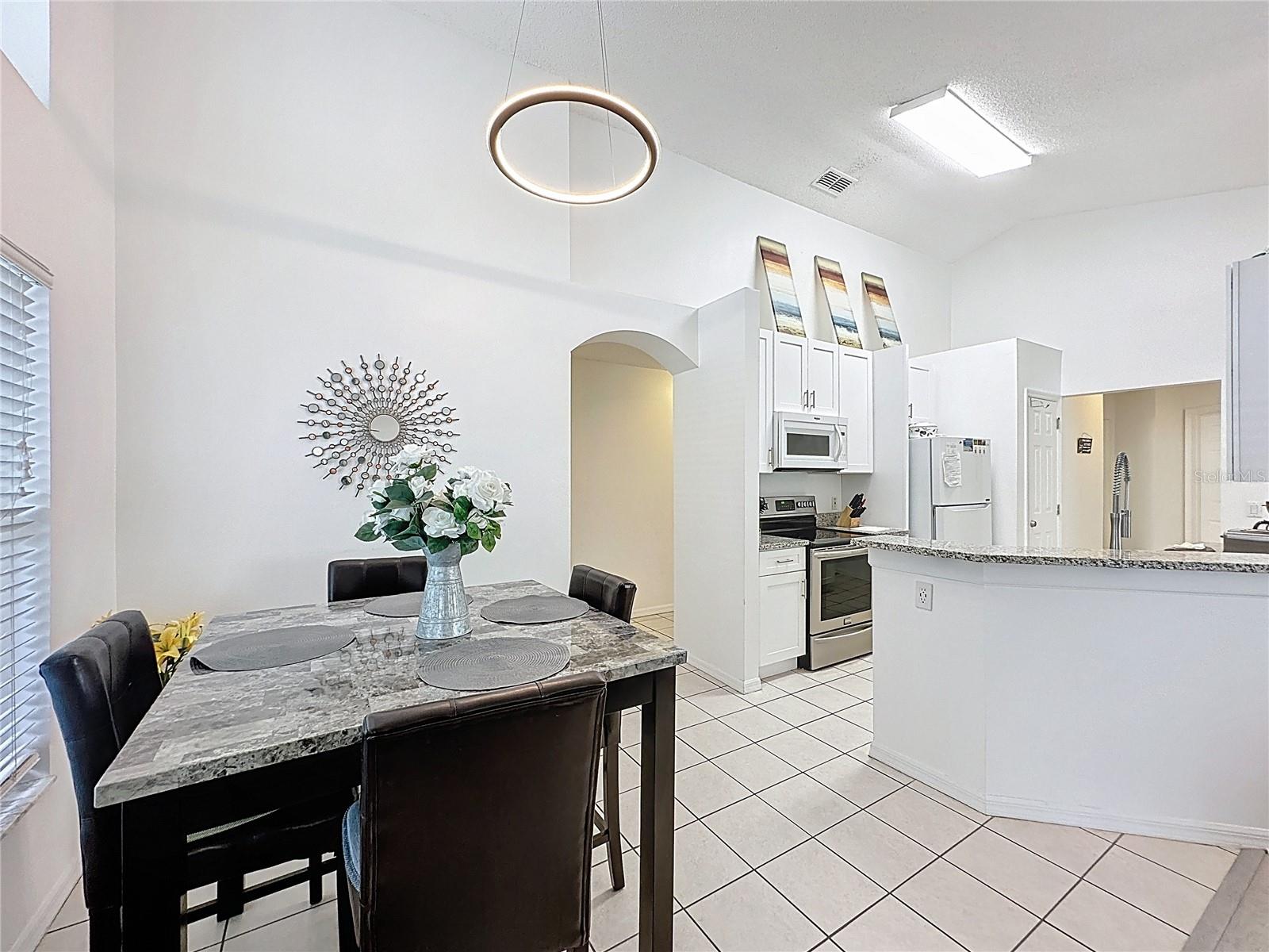 Image 11 of 67 For 1505 Gulf Vue Drive