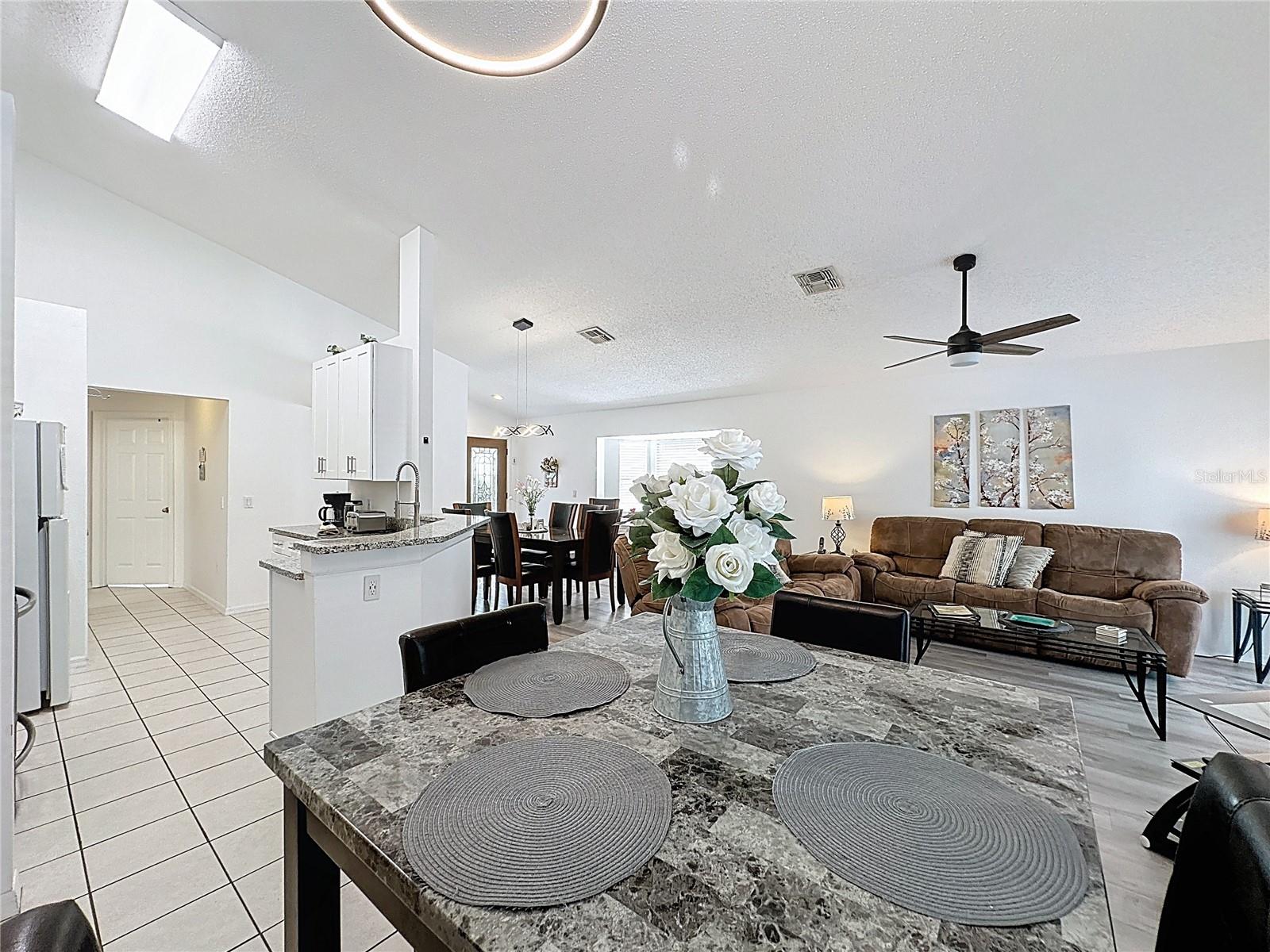 Image 13 of 67 For 1505 Gulf Vue Drive