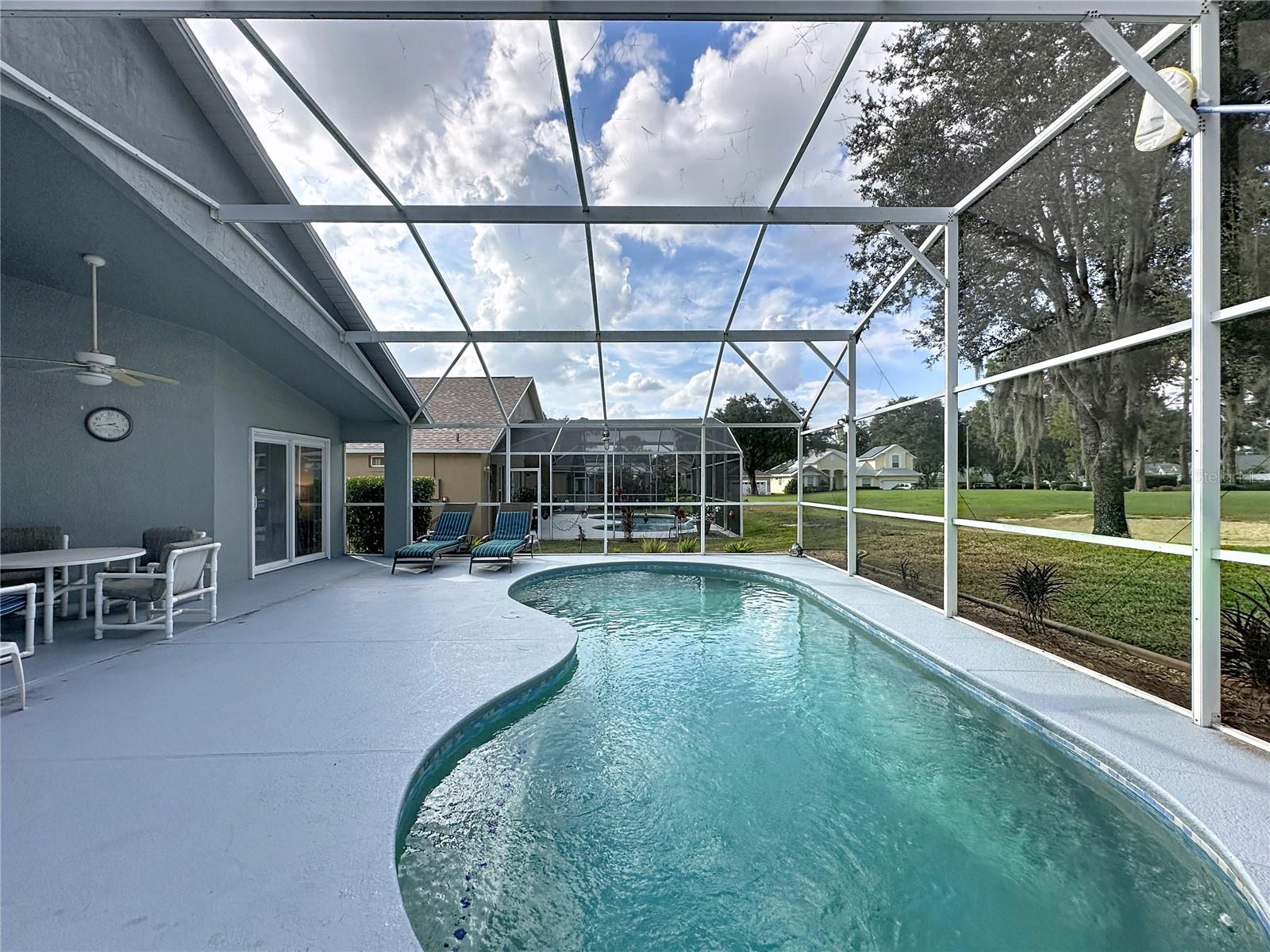 Image 22 of 67 For 1505 Gulf Vue Drive