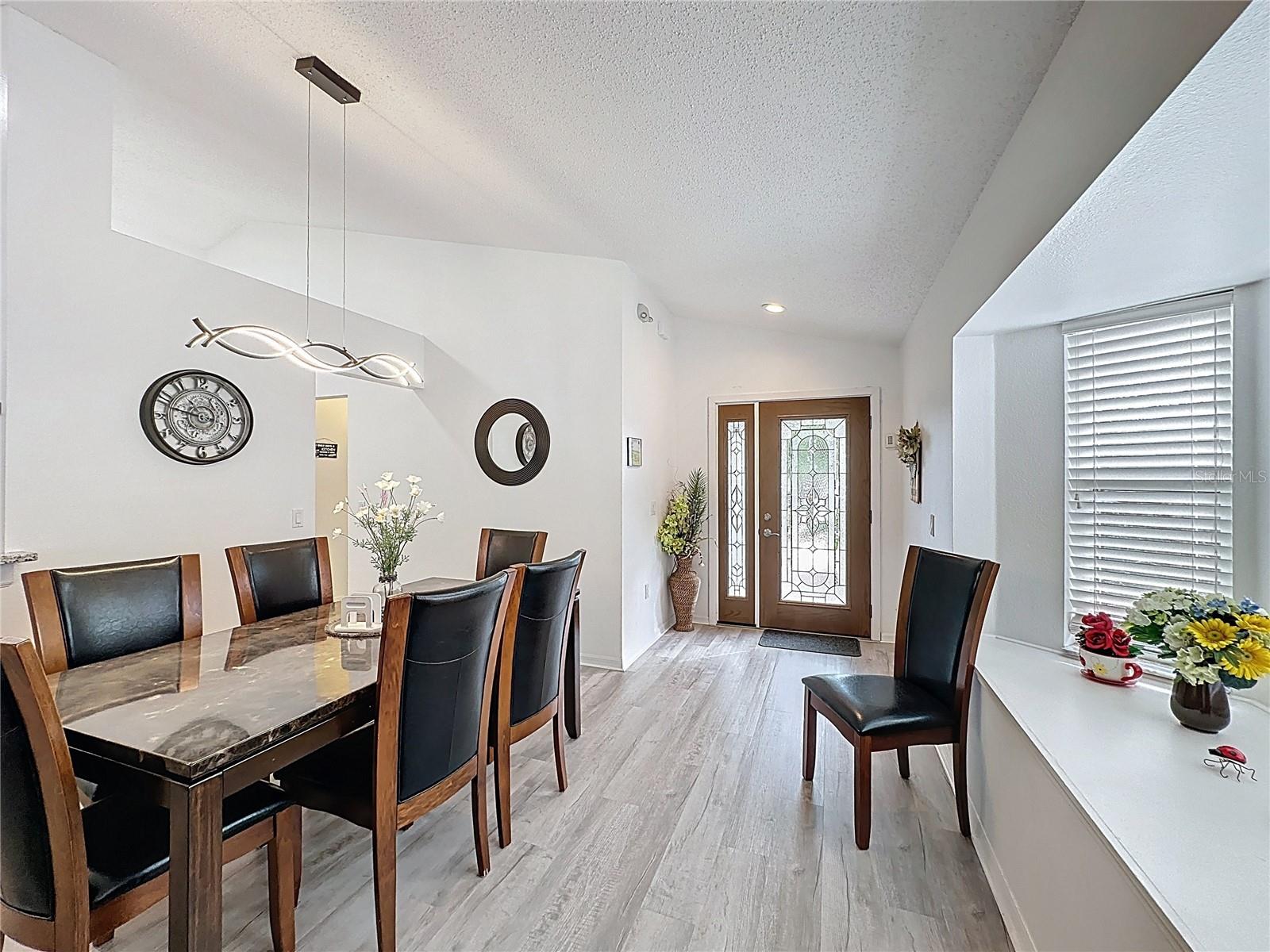 Image 3 of 67 For 1505 Gulf Vue Drive