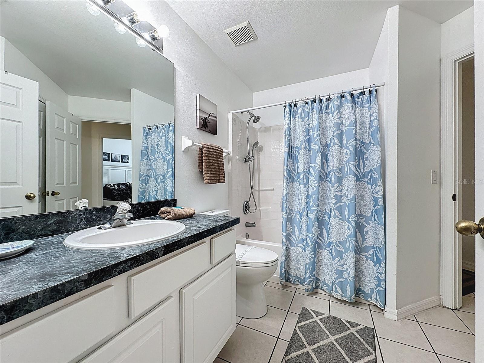 Image 34 of 67 For 1505 Gulf Vue Drive