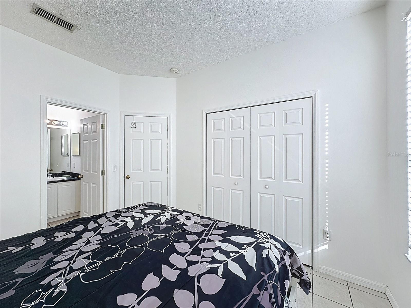 Image 37 of 67 For 1505 Gulf Vue Drive