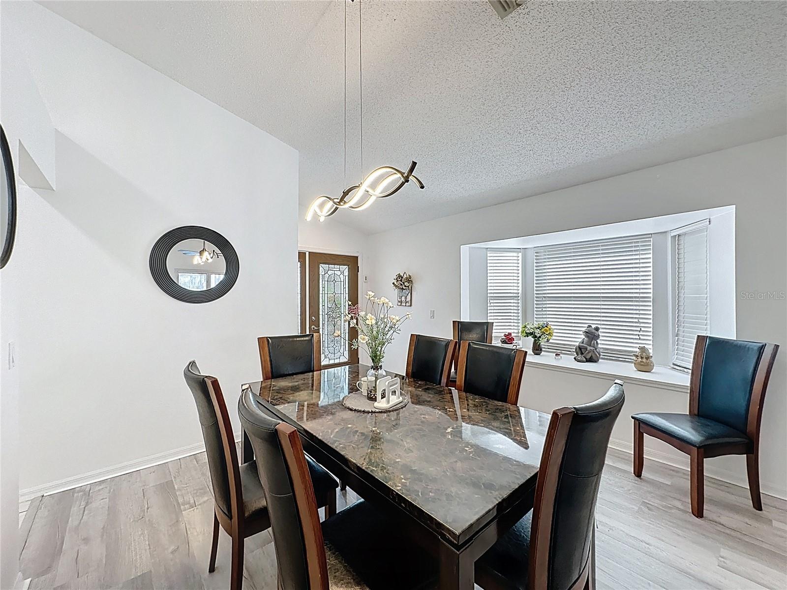 Image 5 of 67 For 1505 Gulf Vue Drive