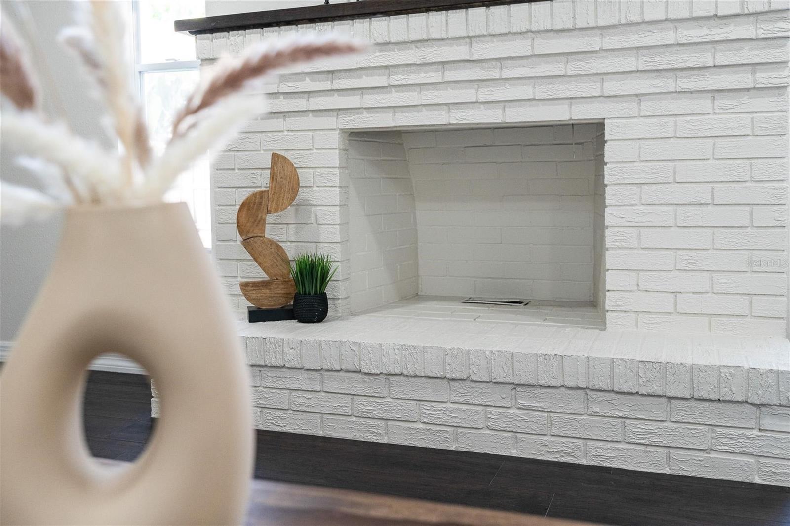 Image 32 of 49 For 812 Arlington Boulevard