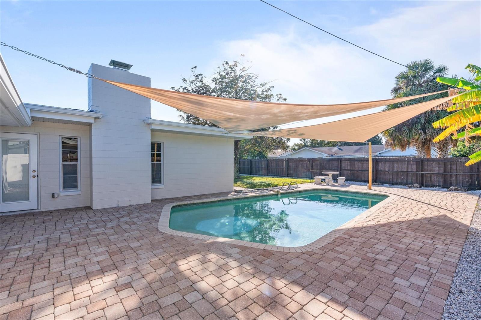 Image 36 of 49 For 812 Arlington Boulevard