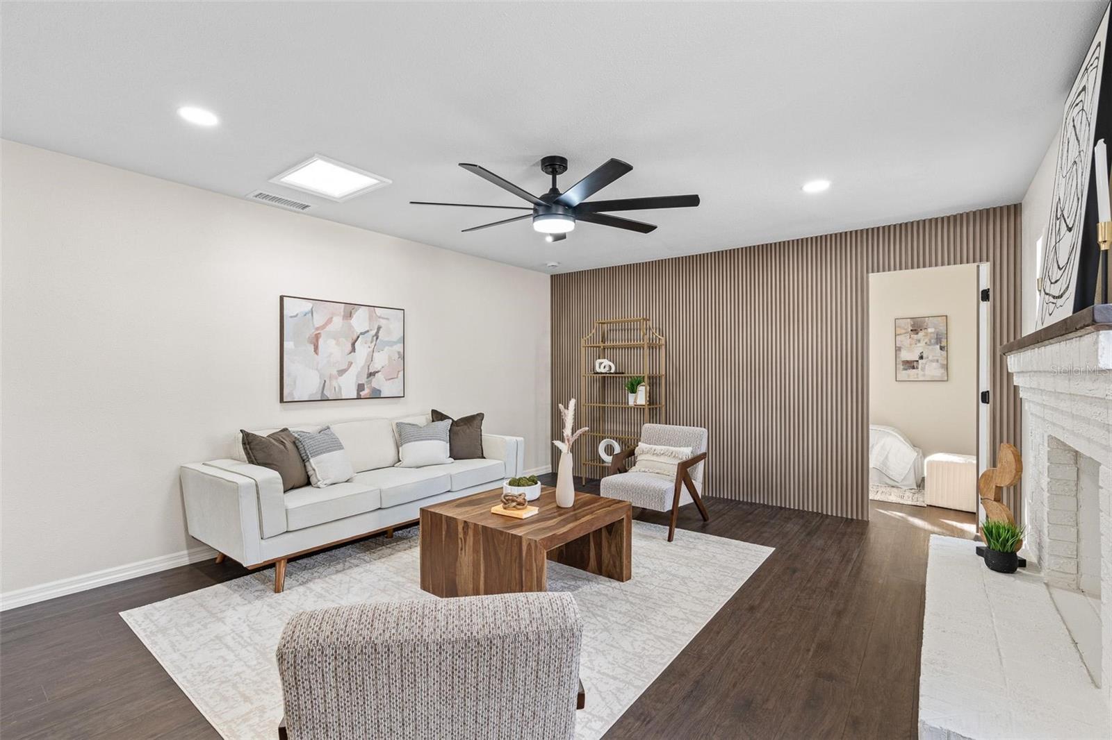 Image 9 of 49 For 812 Arlington Boulevard