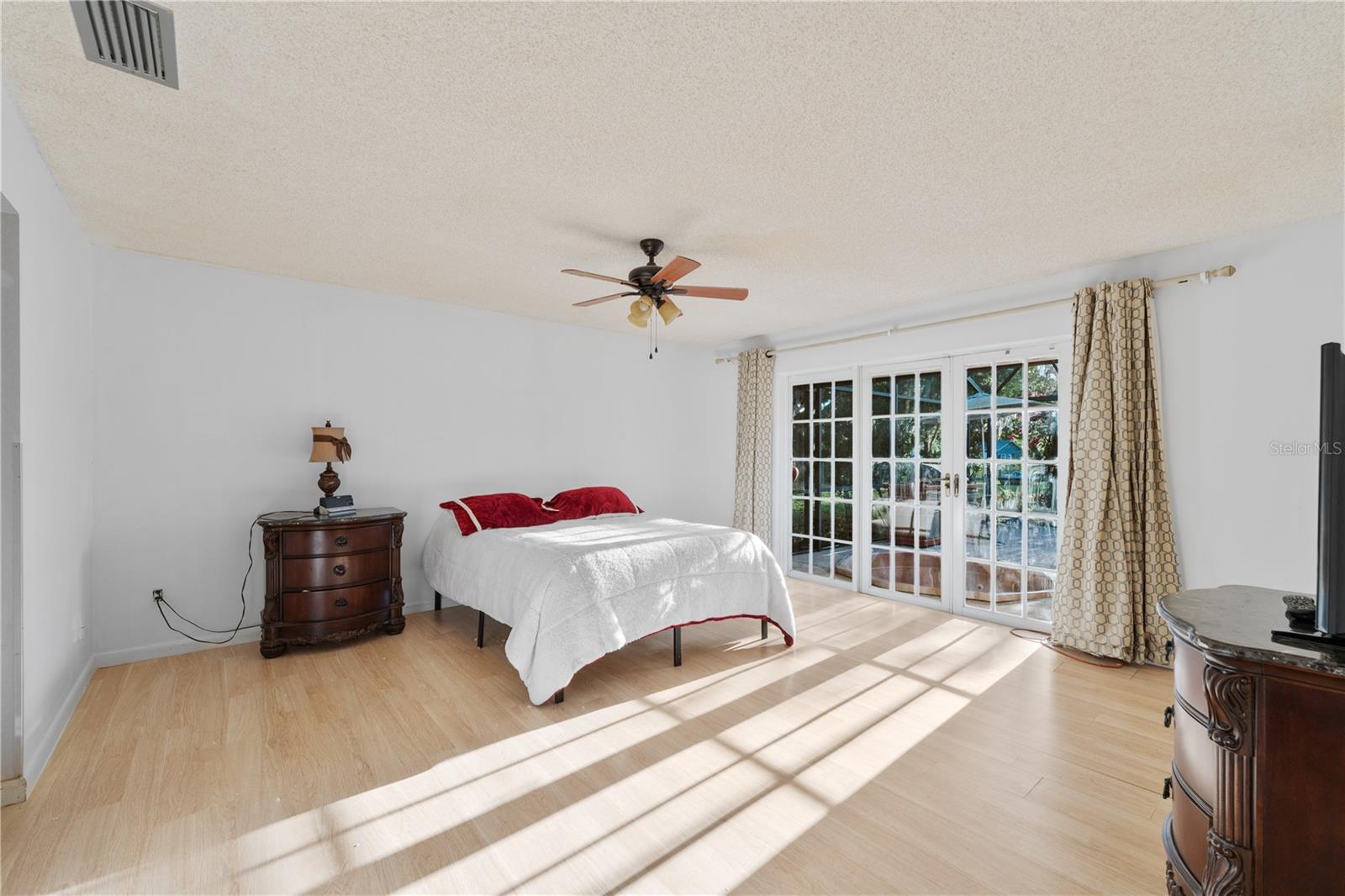 Image 18 of 31 For 4505 Kissimmee Park Road