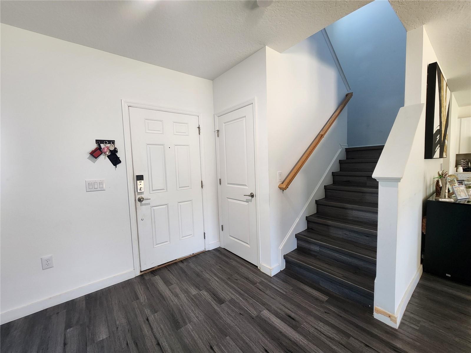 Image 16 of 61 For 5148 Tuscany Lane