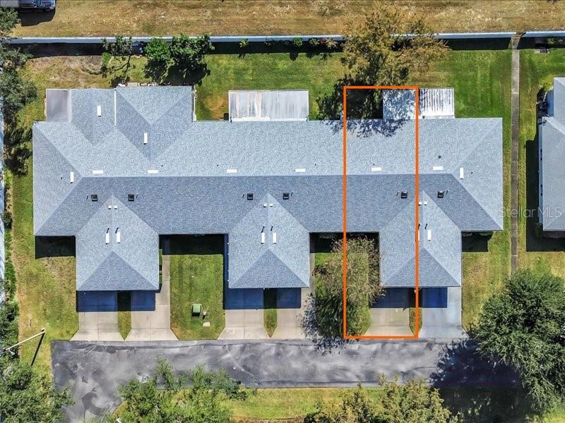 Image 29 of 37 For 1585 Oakview Circle, Se