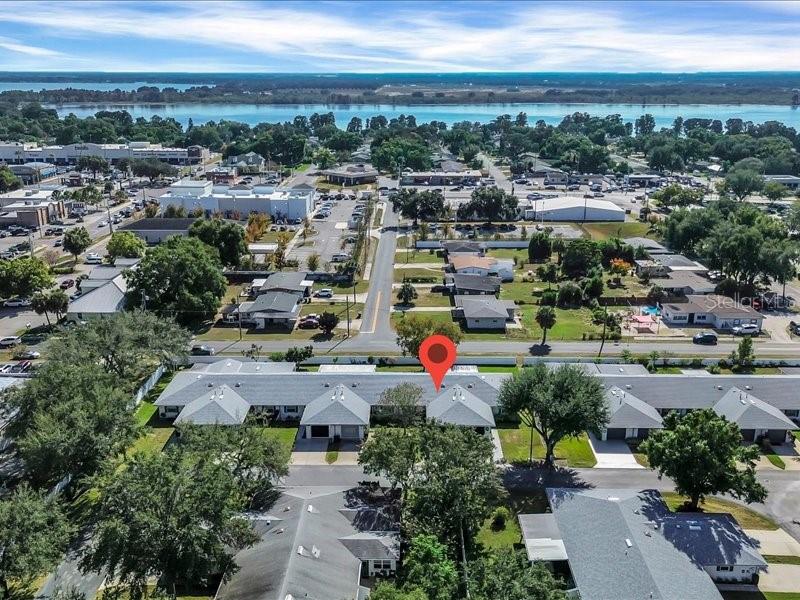 Image 30 of 37 For 1585 Oakview Circle, Se