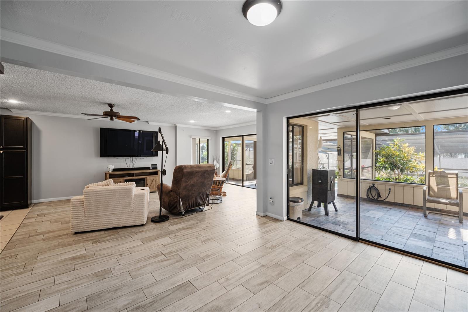 Image 10 of 50 For 11210 Elderberry Court