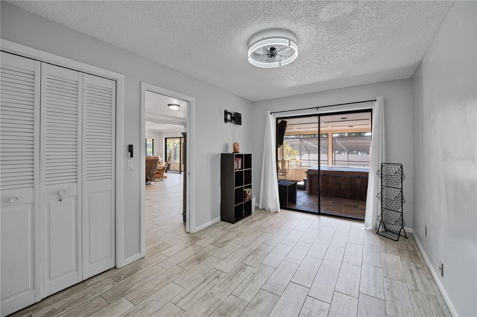 Image 15 of 50 For 11210 Elderberry Court