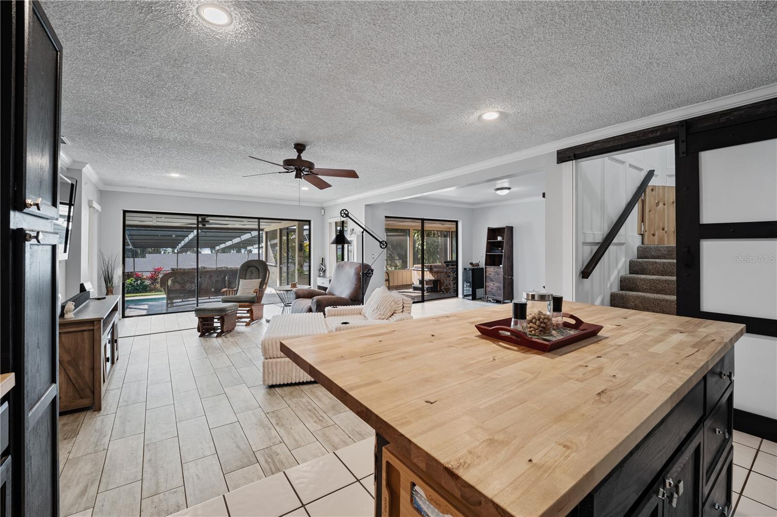 Image 6 of 50 For 11210 Elderberry Court