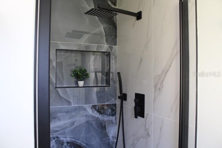 Image 14 of 25 For 2070 Seminole Boulevard