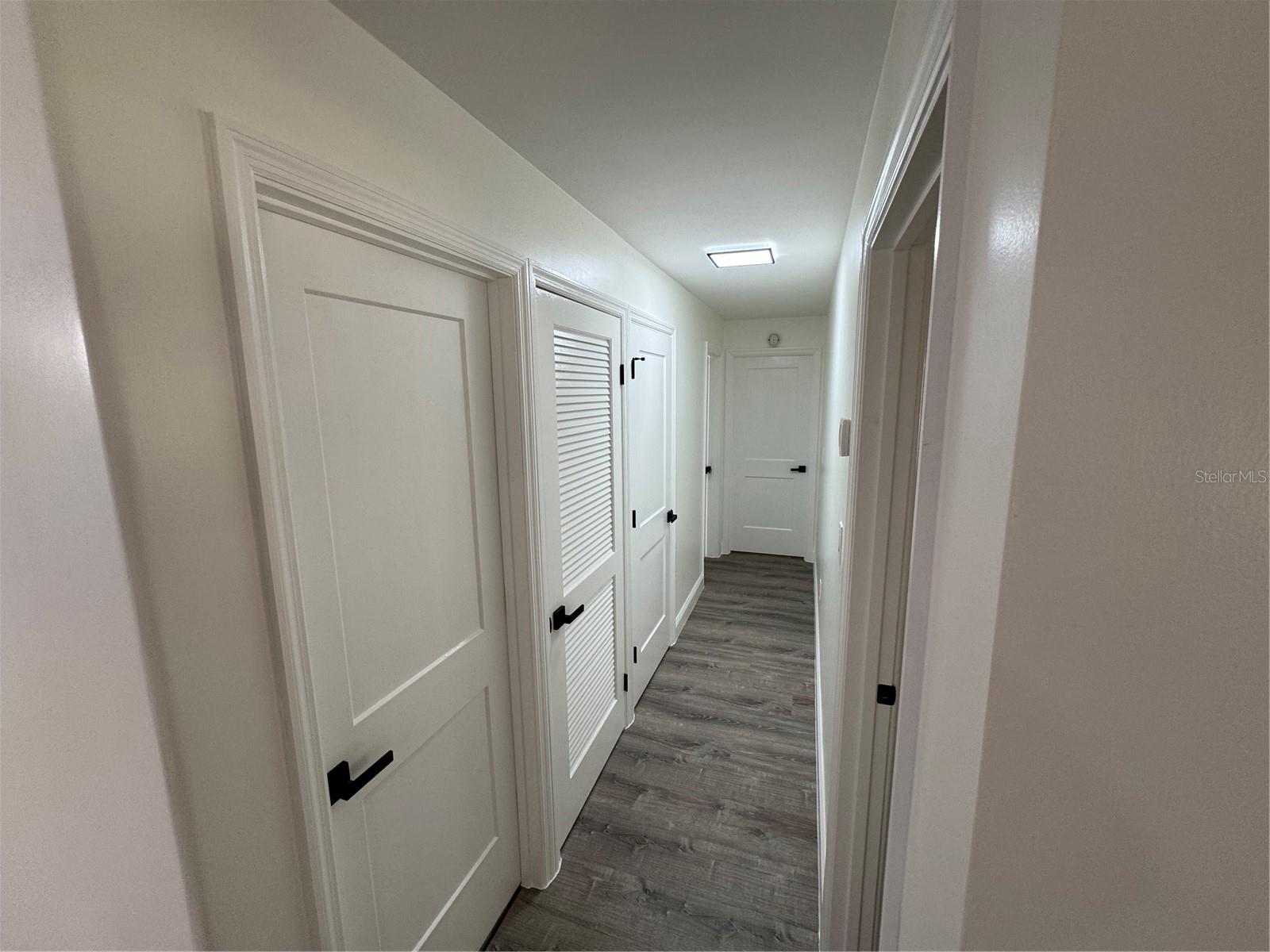 Image 16 of 25 For 2070 Seminole Boulevard