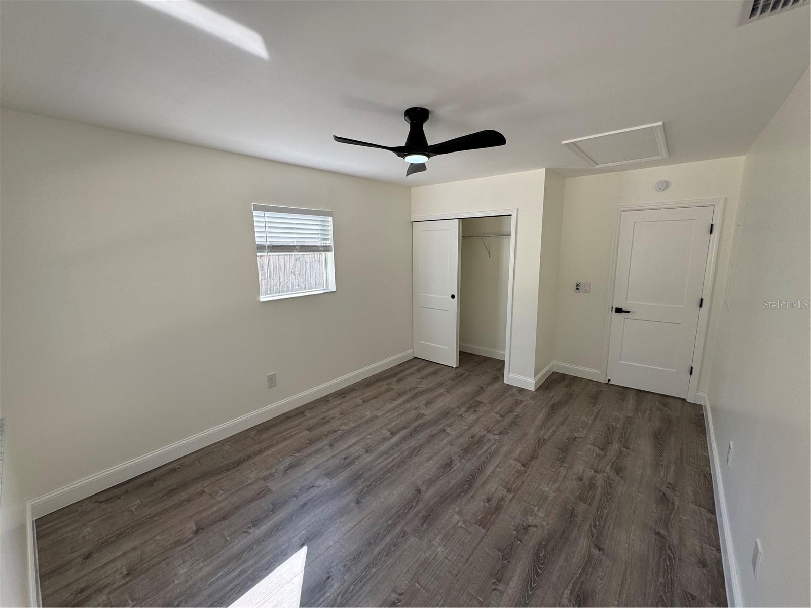 Image 18 of 25 For 2070 Seminole Boulevard