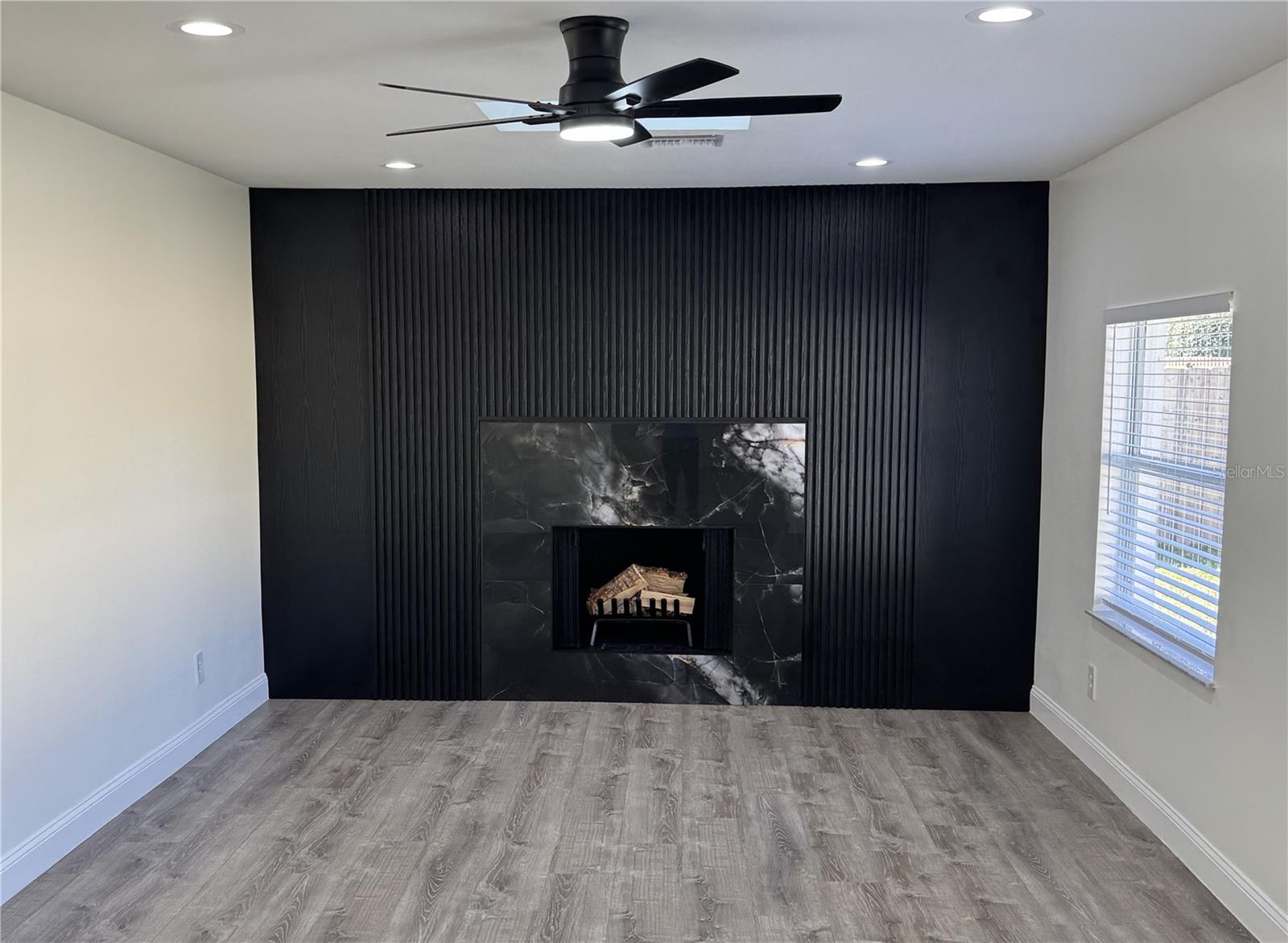 Image 9 of 25 For 2070 Seminole Boulevard