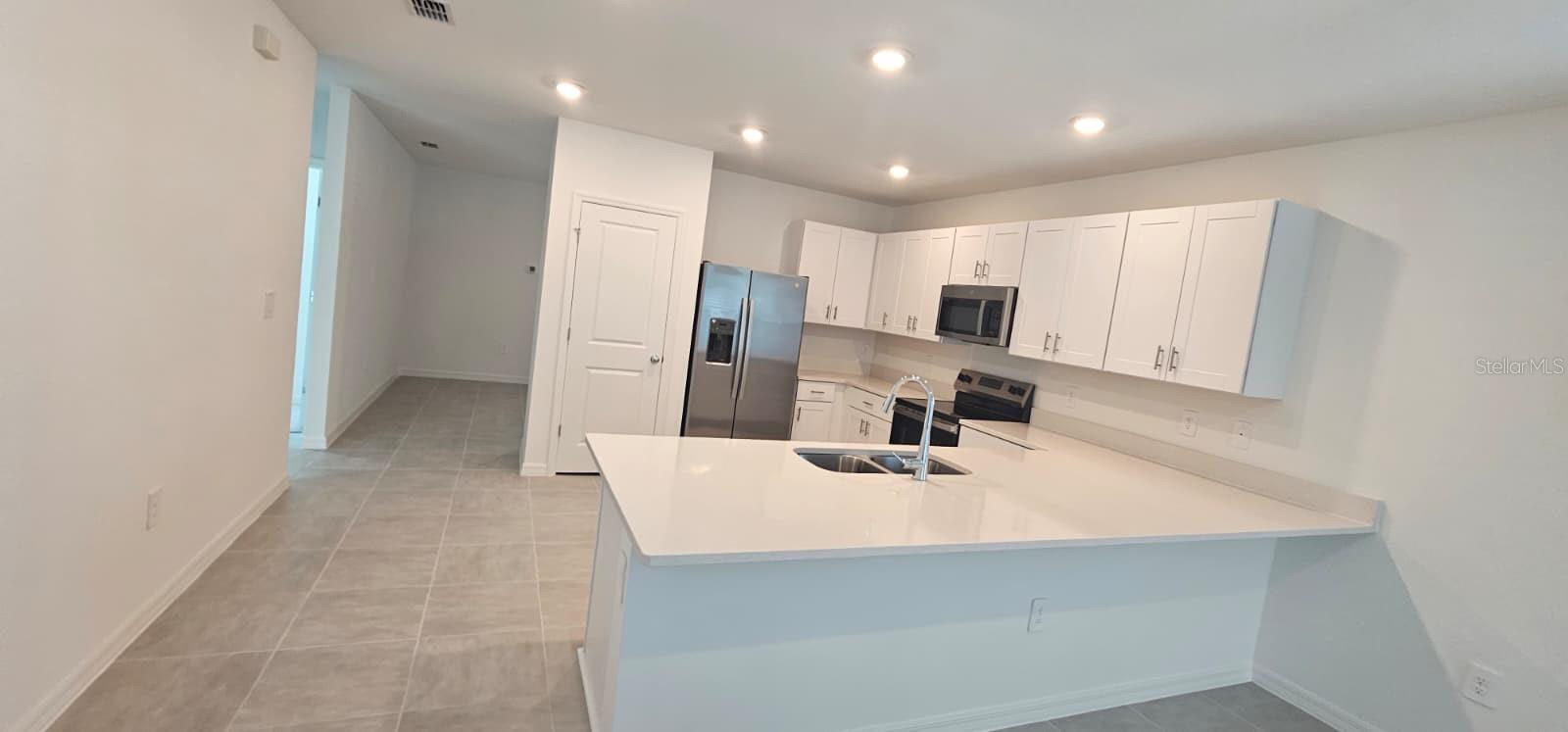 Image 10 of 37 For 677 Teviot Road