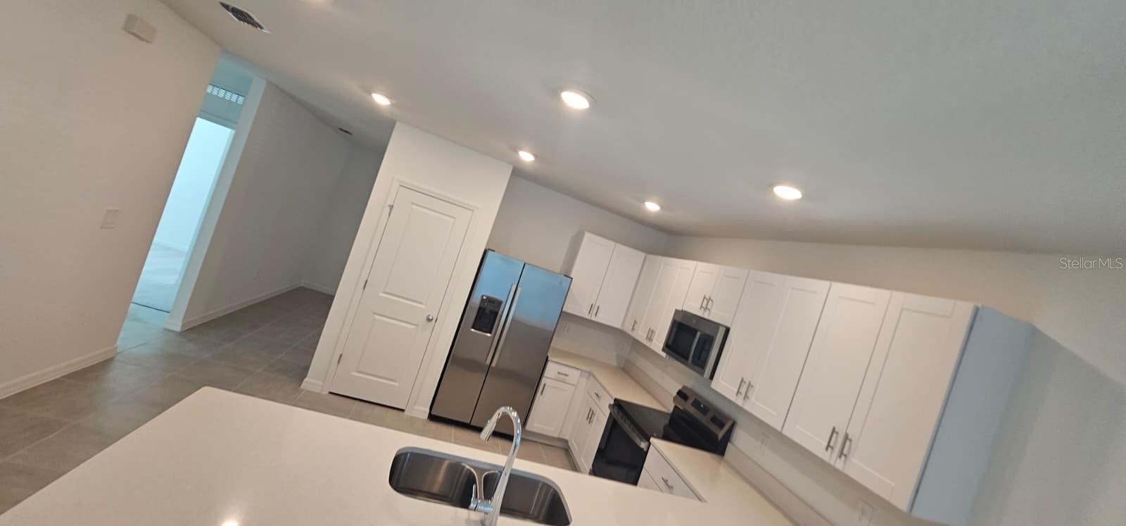 Image 11 of 37 For 677 Teviot Road