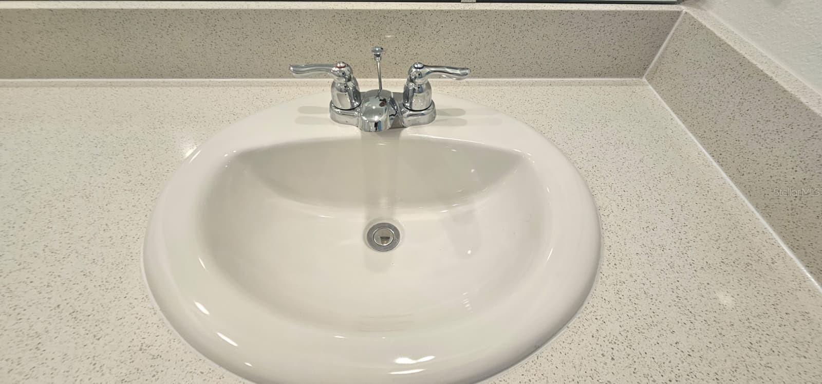 Image 28 of 37 For 677 Teviot Road