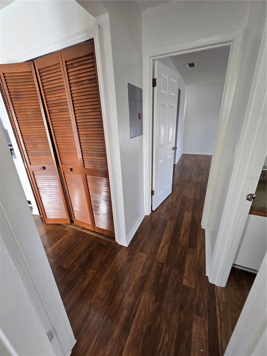 Image 20 of 40 For 3230 Fox Squirrel Drive D