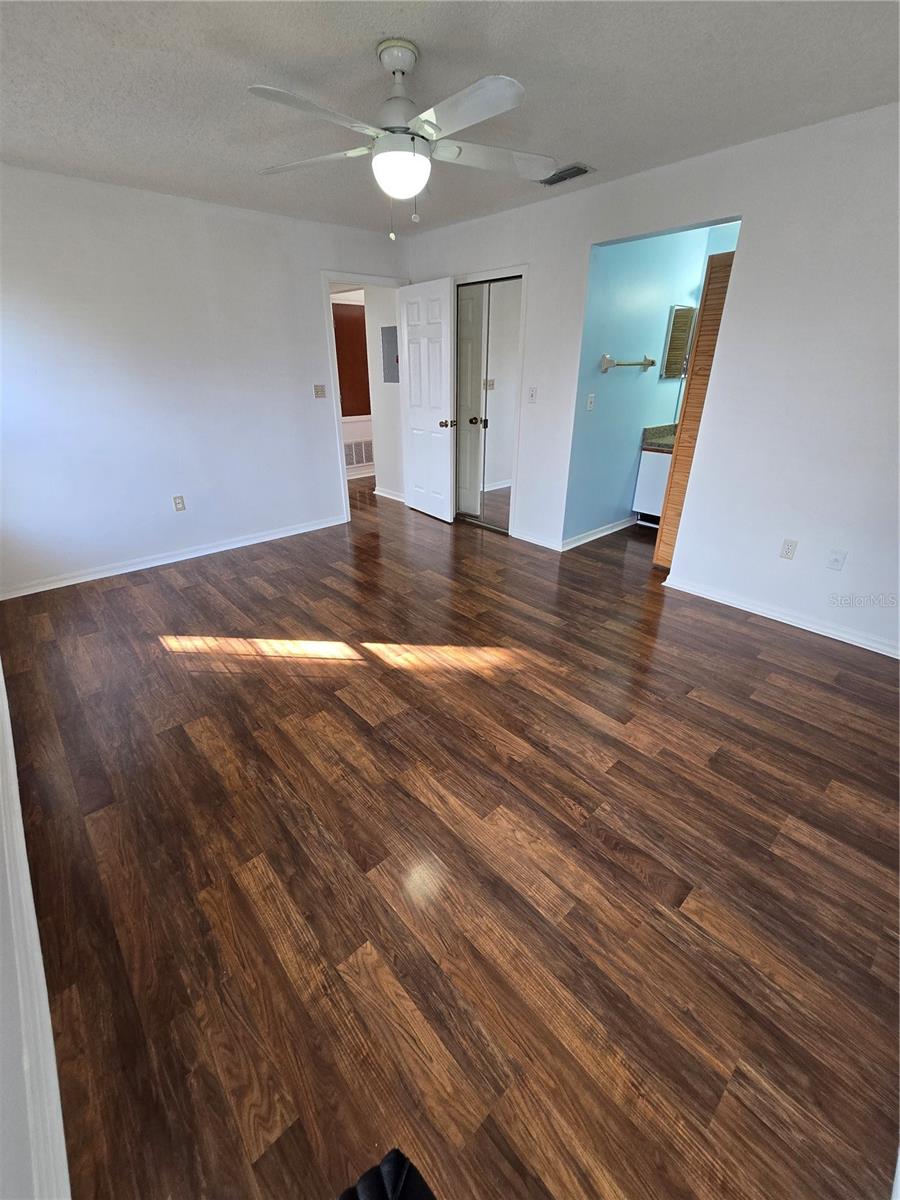 Image 23 of 40 For 3230 Fox Squirrel Drive D