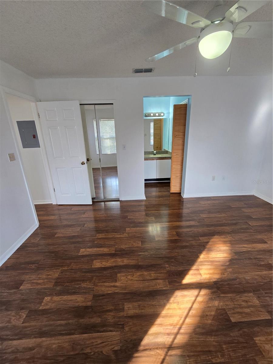 Image 24 of 40 For 3230 Fox Squirrel Drive D