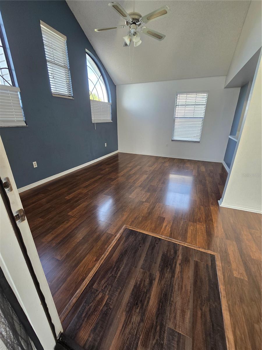 Image 7 of 40 For 3230 Fox Squirrel Drive D