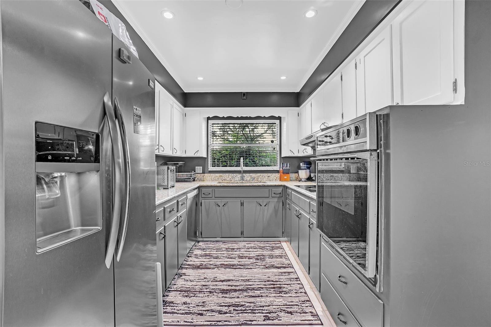 Image 13 of 28 For 5643 Satel Drive