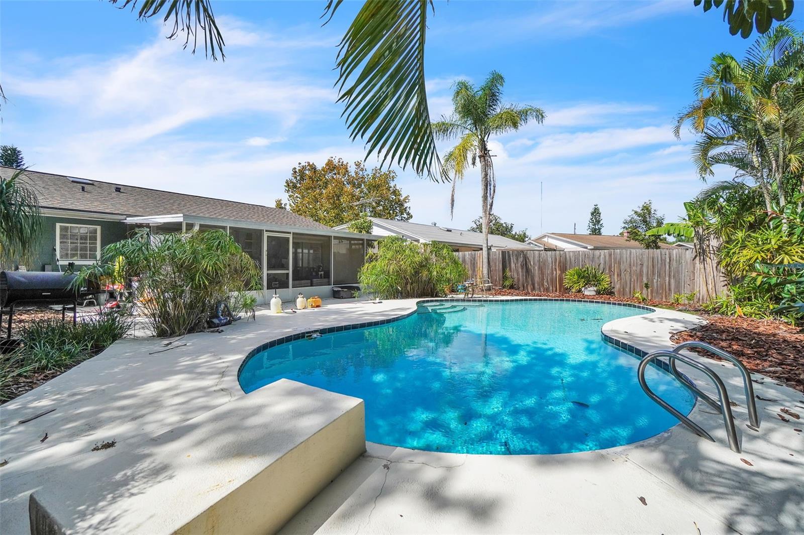 Image 3 of 28 For 5643 Satel Drive