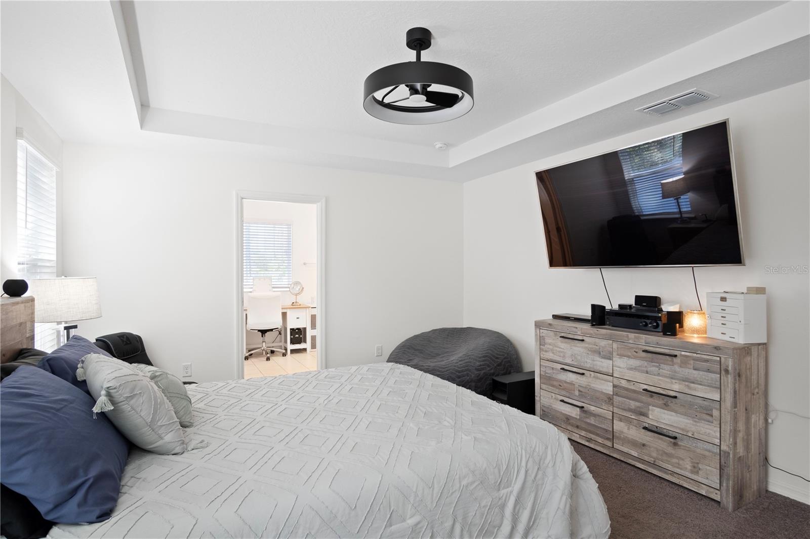 Image 27 of 44 For 15155 Silver Eagle Road