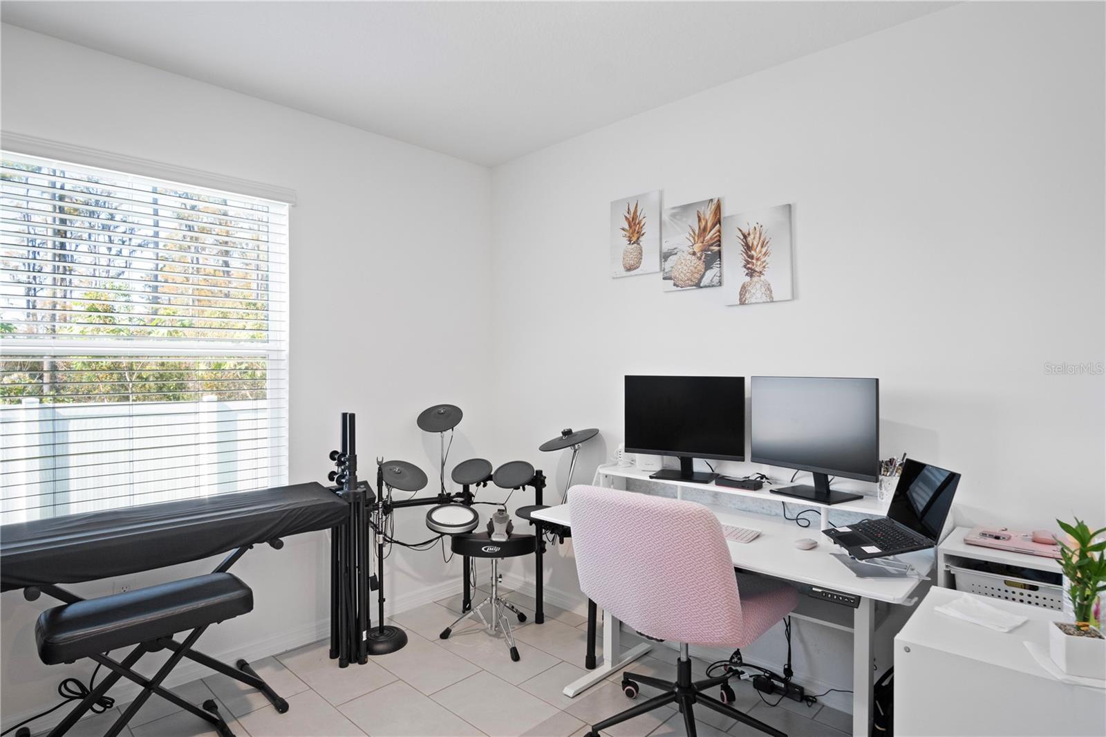 Image 31 of 44 For 15155 Silver Eagle Road