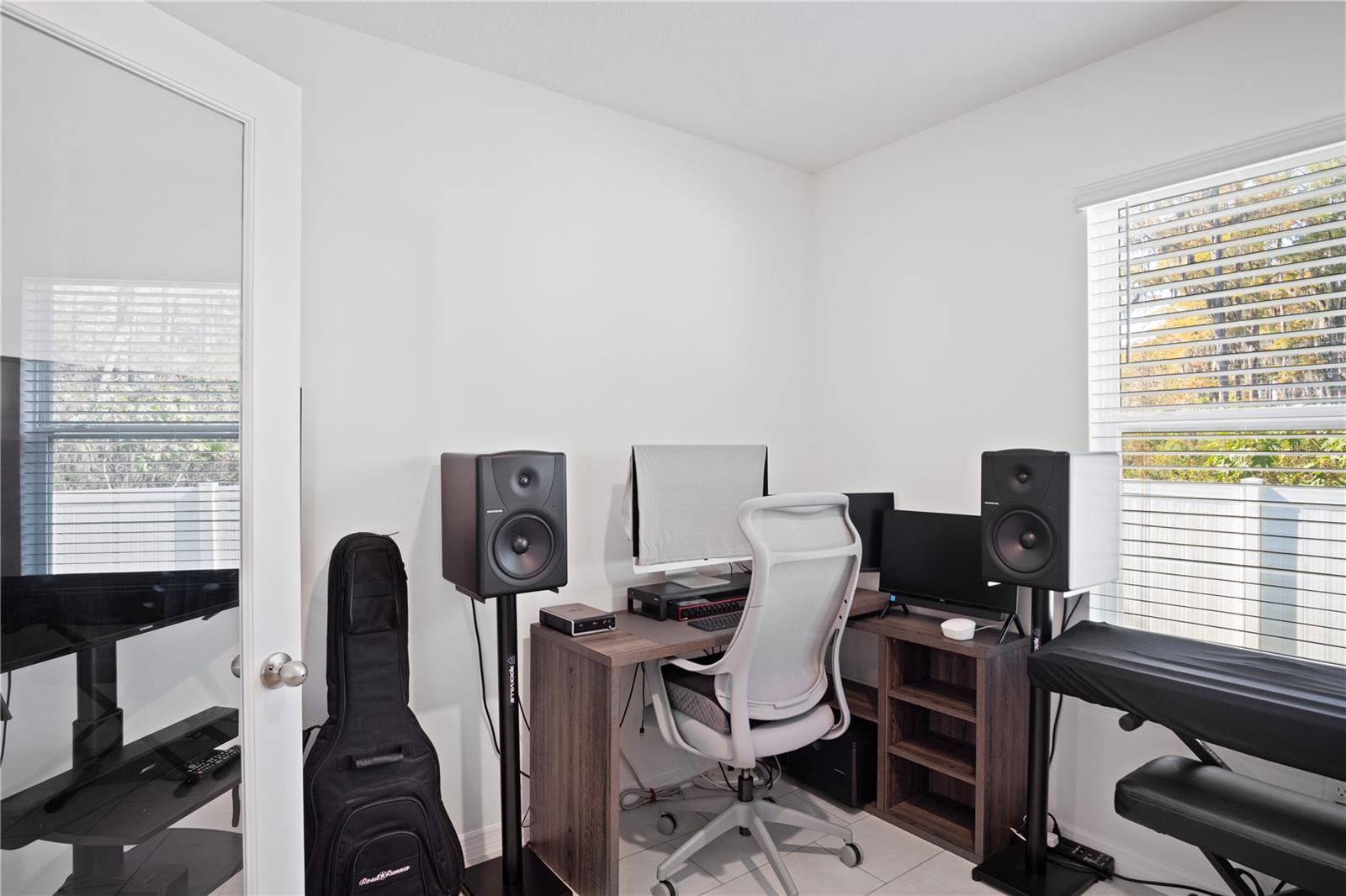 Image 32 of 44 For 15155 Silver Eagle Road