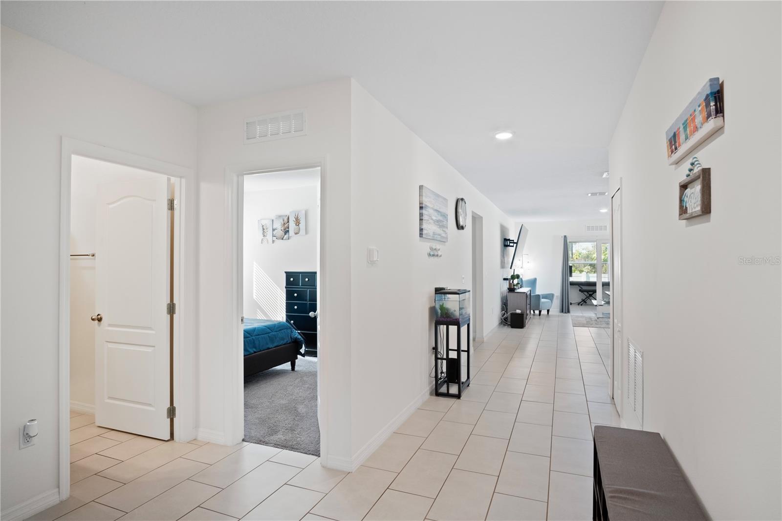 Image 5 of 44 For 15155 Silver Eagle Road