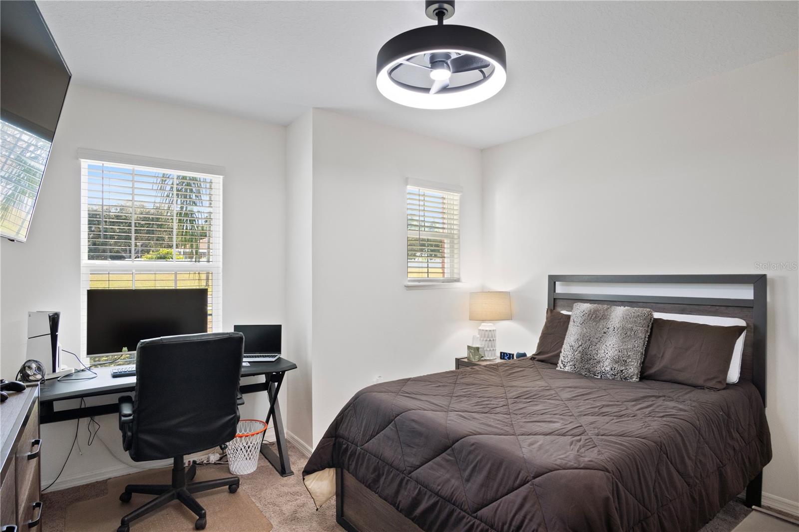 Image 6 of 44 For 15155 Silver Eagle Road