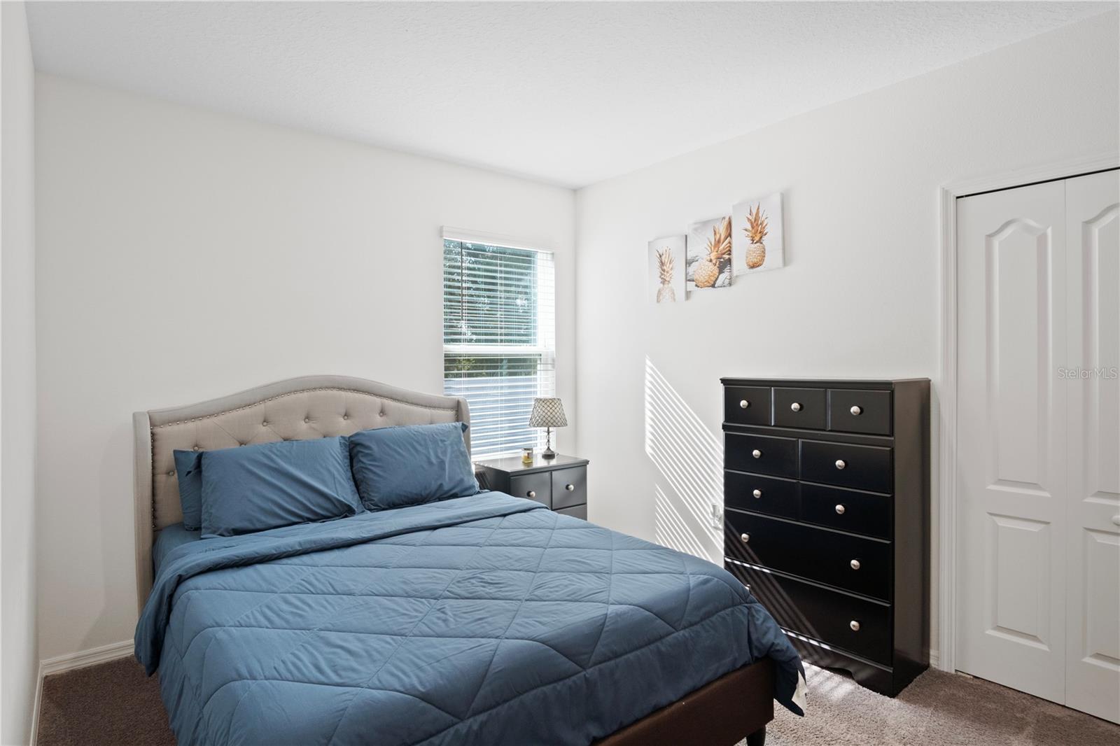 Image 9 of 44 For 15155 Silver Eagle Road