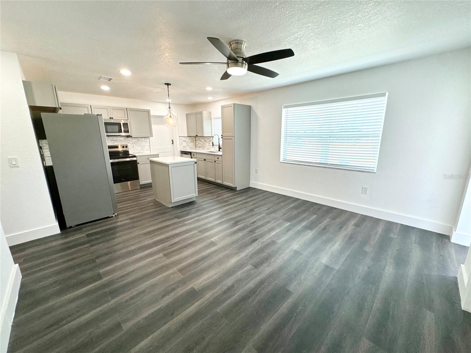 Image 3 of 15 For 1417 Ambassador Avenue