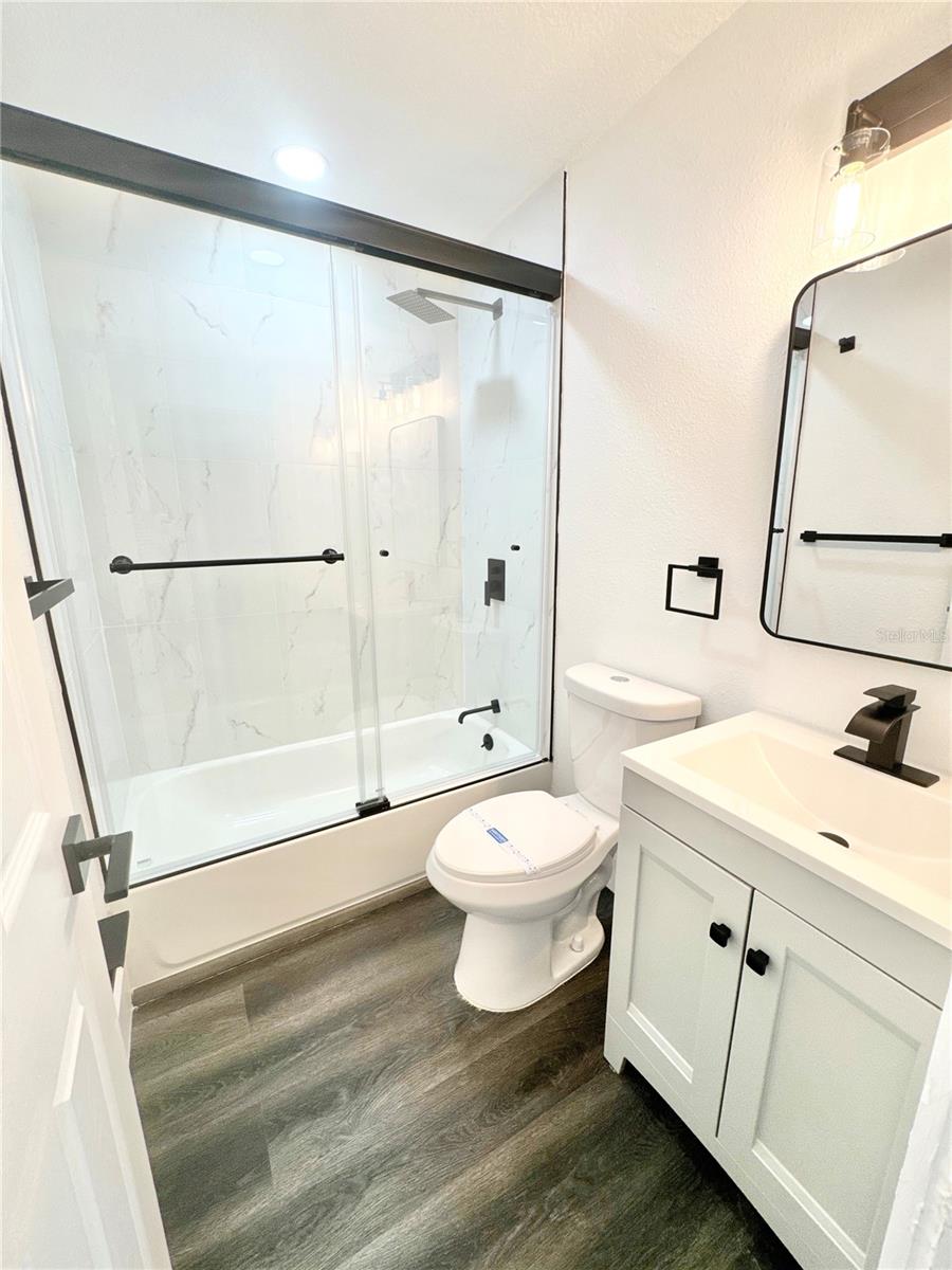 Image 9 of 15 For 1417 Ambassador Avenue