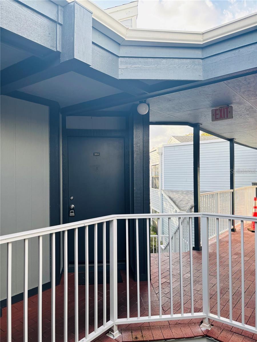 Image 2 of 22 For 3854 Southpointe Drive 1