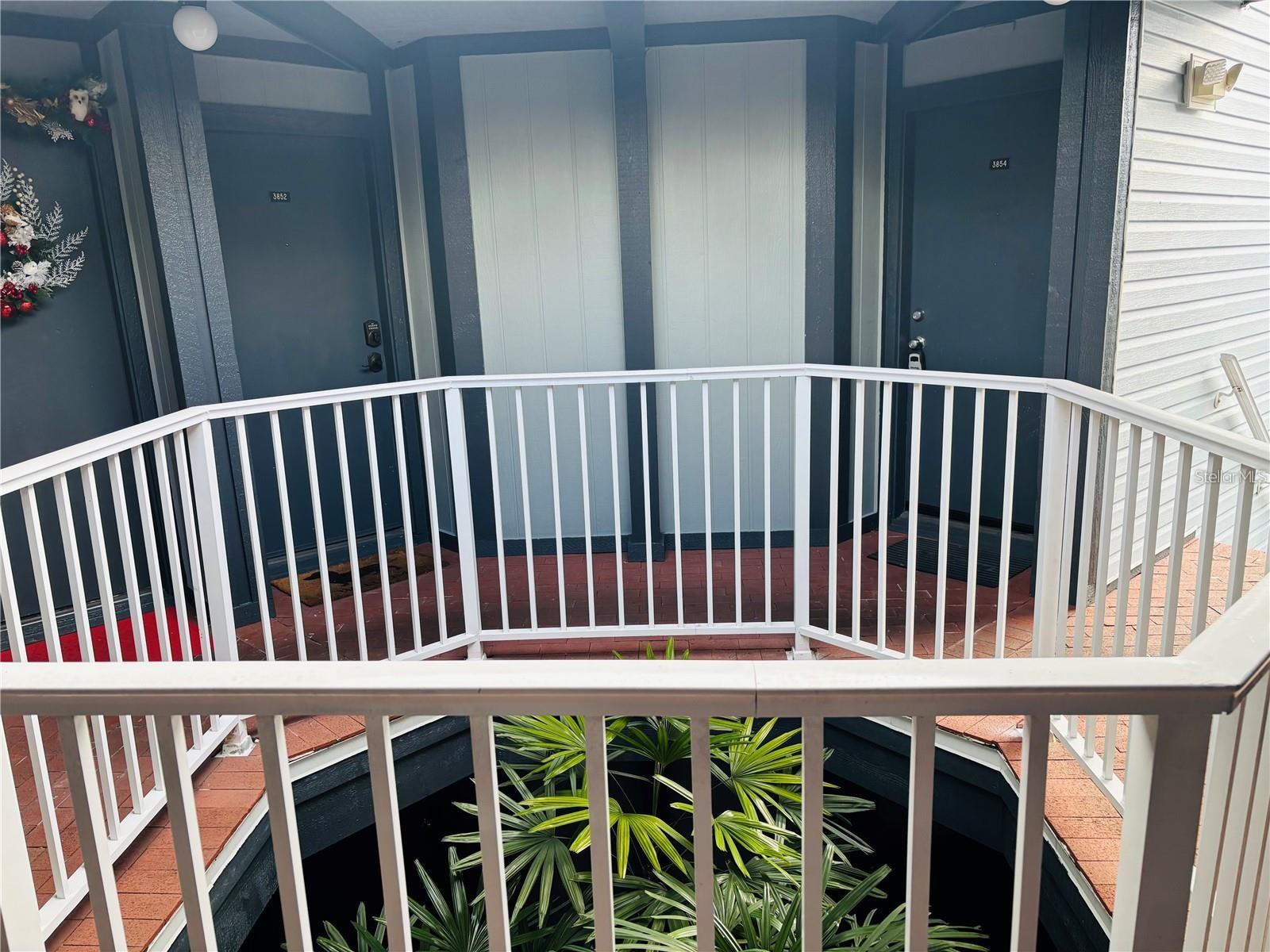 Image 3 of 22 For 3854 Southpointe Drive 1